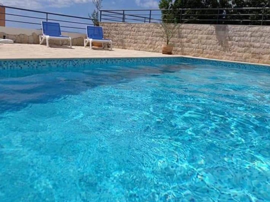 Marija Max Apartman